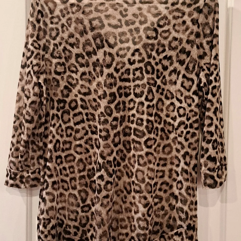 Chico's mesh top blouse lightweight Animal Print nylon size 1